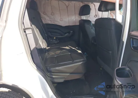 2017 Chevrolet Tahoe Lt z USA, uszkodzony, nr VIN 1GNSKBKC9HR252933